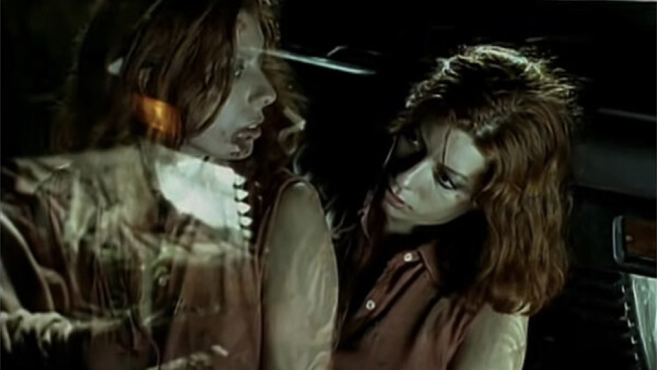 Luciana Ribeiro, atriz portuguesa, no videoclipe da música Darkness and Hope dos Moonspell.