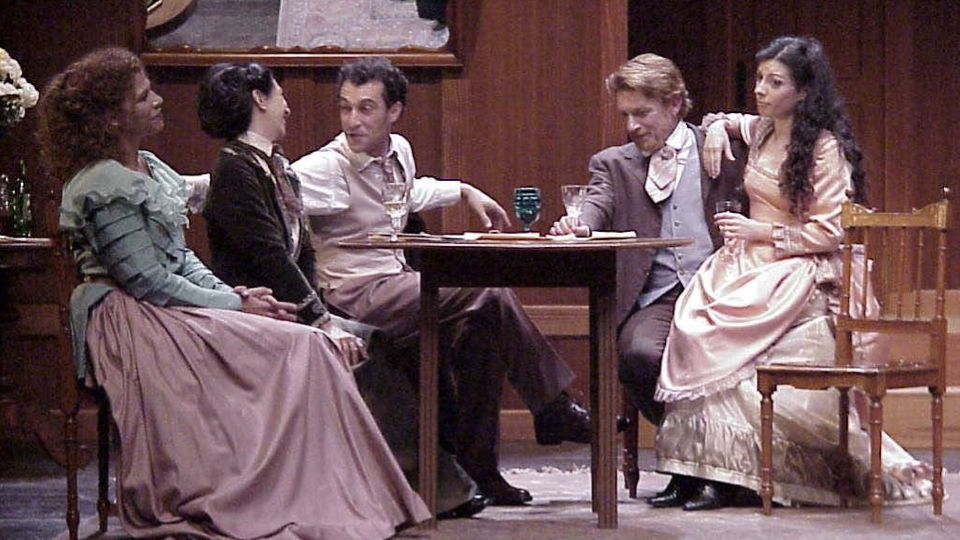 Luciana Ribeiro, atriz portuguesa, no espetáculo de teatro Eleanor Marx.